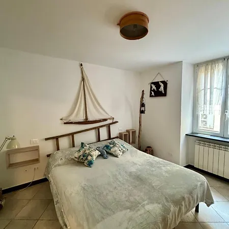 Apartment Trentapassidalmare Quinto Al Mare Genoa