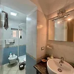 Trentapassidalmare Quinto Al Mare Апартаменты *
