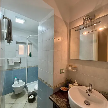 Trentapassidalmare Quinto Al Mare Апартаменты *